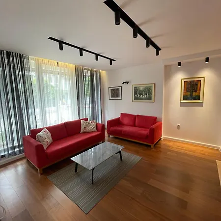 Cozy House Apartment